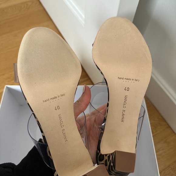 ❌SOLD❌NWT Manolo Blahnik Scolto Slip-on Mules Sz 40 Clear ECO PVC Leopard Print - Picture 12 of 12